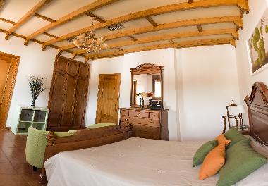 Holiday Apartment in Pinofranqueado (Cceres) or holiday homes and vacation rentals