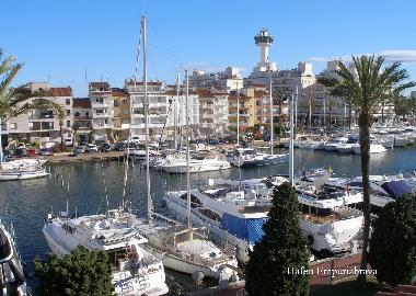 Holiday House in Empuriabrava (Girona) or holiday homes and vacation rentals