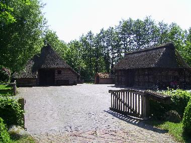 Holiday Apartment in Zetel (Nordsee-Festland / Ostfriesland) or holiday homes and vacation rentals