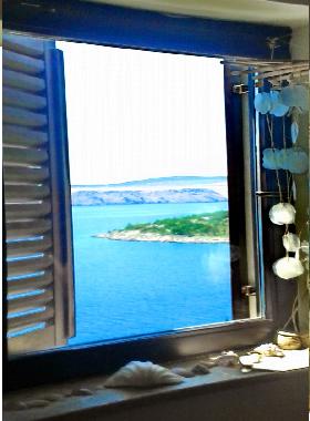 Holiday House in Jadranovo (Primorsko-Goranska) or holiday homes and vacation rentals