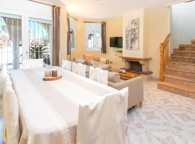 Villa in Empuriabrava (Girona) or holiday homes and vacation rentals