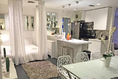 Sleeping alcove by kitchen