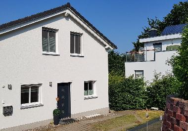 Holiday House in Sellin (Ostsee-Inseln) or holiday homes and vacation rentals