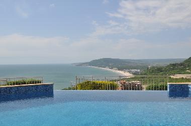 Holiday House in Varna (Varna) or holiday homes and vacation rentals