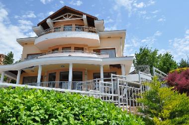 Holiday House in Varna (Varna) or holiday homes and vacation rentals