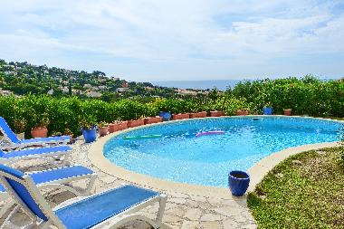 Villa in Les Issambres (Var) or holiday homes and vacation rentals