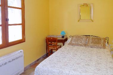 Holiday House in M�nerbes (Vaucluse) or holiday homes and vacation rentals