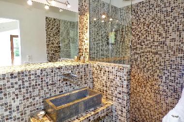 Holiday House in M�nerbes (Vaucluse) or holiday homes and vacation rentals