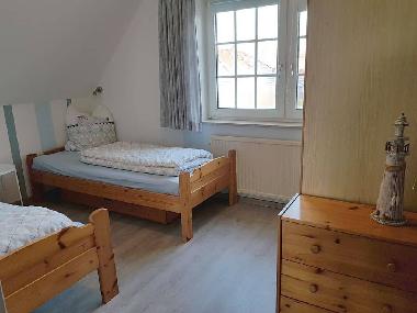 Holiday House in Hooksiel (Nordsee-Festland / Ostfriesland) or holiday homes and vacation rentals