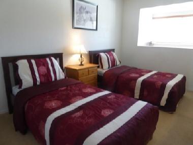 Rear upstairs bedroom