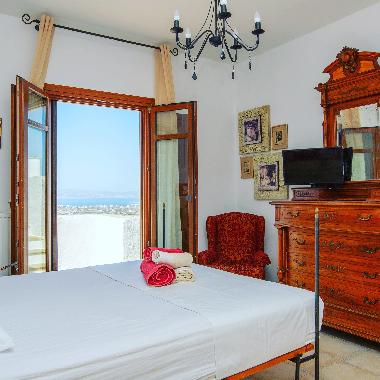 Villa in naxos (Kyklades) or holiday homes and vacation rentals