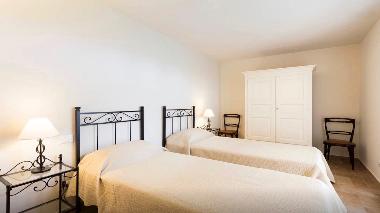 Holiday Apartment in Fiorenzuola di Focara (Pesaro e Urbino) or holiday homes and vacation rentals