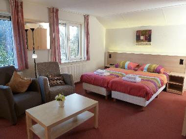 Bed and Breakfast in Callantsoog (Noord-Holland) or holiday homes and vacation rentals