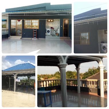 Villa in Lome-Adidogome (Lome) or holiday homes and vacation rentals