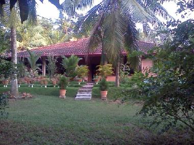 Holiday House in KALUTARA (Kalutara) or holiday homes and vacation rentals