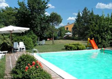Holiday House in Urbino (Pesaro e Urbino) or holiday homes and vacation rentals
