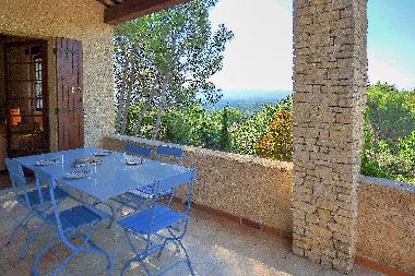 Holiday House in Mrindol (Vaucluse) or holiday homes and vacation rentals