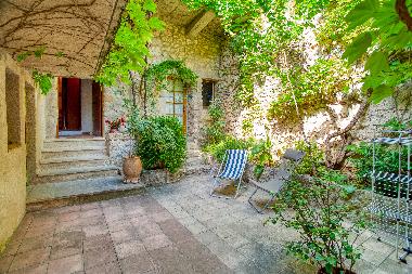 Holiday House in M�rindol (Vaucluse) or holiday homes and vacation rentals