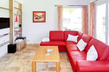 Holiday House in Pourrires (Var) or holiday homes and vacation rentals