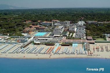 Holiday Apartment in Tirrenia (Pisa) or holiday homes and vacation rentals