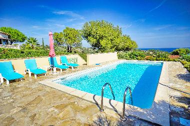 Villa in Saint-Aygulf (Var) or holiday homes and vacation rentals