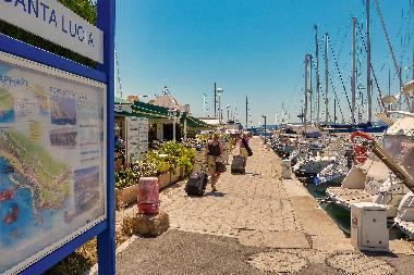 Holiday Apartment in Saint-Raphael (Var) or holiday homes and vacation rentals