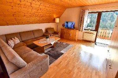 seperates Wohnzimmer Mit Balkon