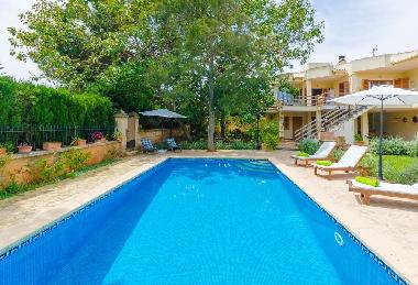 Holiday House in Sa Coma (Mallorca) or holiday homes and vacation rentals