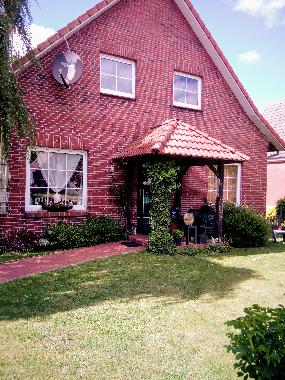 Holiday Apartment in Hamswehrum (Nordsee-Festland / Ostfriesland) or holiday homes and vacation rentals