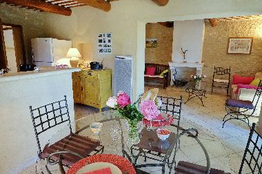 Holiday House in Isle sur la Sorge (Vaucluse) or holiday homes and vacation rentals