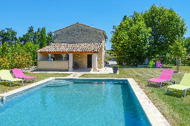 Holiday House in Isle sur la Sorge (Vaucluse) or holiday homes and vacation rentals