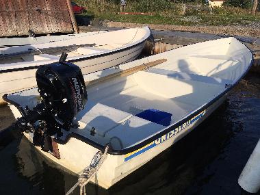 This rowing boat included