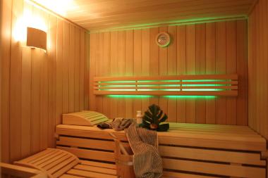 Holiday House in Ne�mersiel/Dornum (Nordsee-Festland / Ostfriesland) or holiday homes and vacation rentals