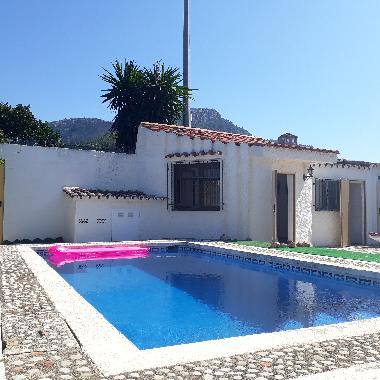 Holiday House in Marxuquera (Valencia / Val�ncia) or holiday homes and vacation rentals