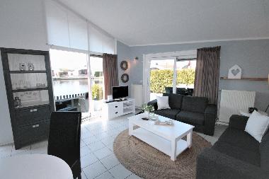 Holiday House in Lemmer (Friesland) or holiday homes and vacation rentals