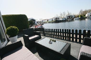 Holiday House in Lemmer (Friesland) or holiday homes and vacation rentals