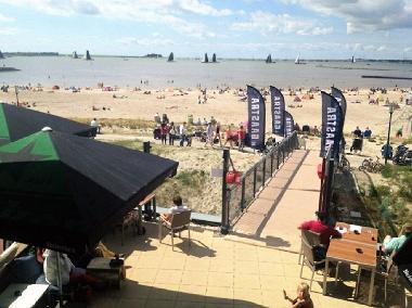 Holiday House in Lemmer (Friesland) or holiday homes and vacation rentals