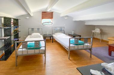 Holiday House in Vauvenargues (Bouches-du-Rh�ne) or holiday homes and vacation rentals