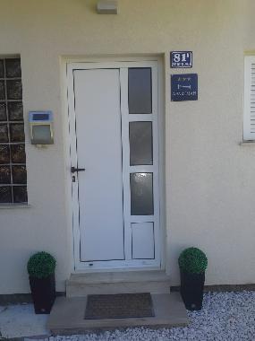 Holiday House in Kastel Novi (Splitsko-Dalmatinska) or holiday homes and vacation rentals