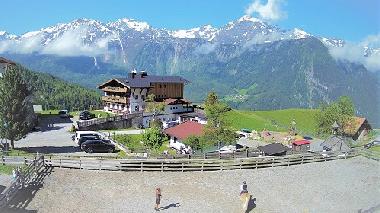 Holiday Apartment in Umhausen  (Tiroler Oberland) or holiday homes and vacation rentals