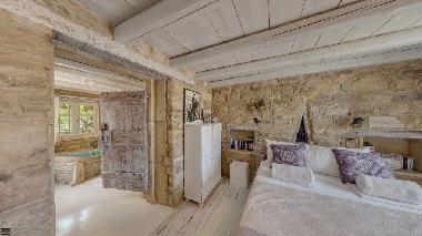 Villa in Pitsidia-Heraklion S�dk�ste (Irakleio) or holiday homes and vacation rentals