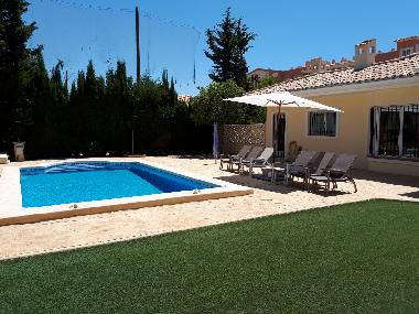 Holiday House in Bonalba - Muchamiel - Alicante (Alicante / Alacant) or holiday homes and vacation rentals