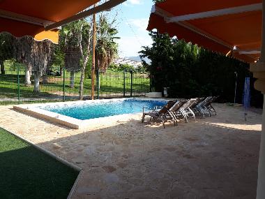 Holiday House in Bonalba - Muchamiel - Alicante (Alicante / Alacant) or holiday homes and vacation rentals
