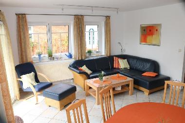 Holiday House in Hooksiel (Nordsee-Festland / Ostfriesland) or holiday homes and vacation rentals