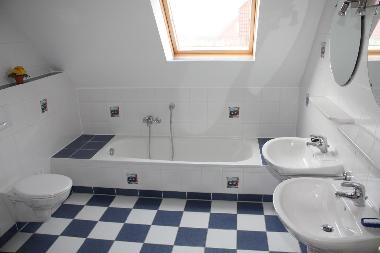 Holiday House in Hooksiel (Nordsee-Festland / Ostfriesland) or holiday homes and vacation rentals