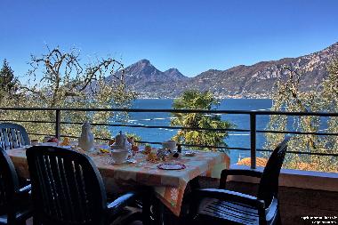 Holiday Apartment in Castelletto di Brenzone (Verona) or holiday homes and vacation rentals