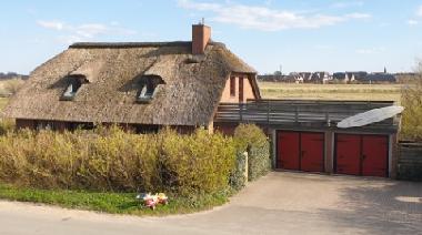 Holiday House in St.Peter-Ording (Nordsee-Festland) or holiday homes and vacation rentals