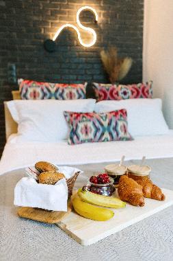 Bed and Breakfast in N.Peramos (Kavala) or holiday homes and vacation rentals