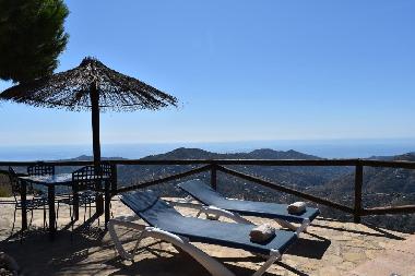 Holiday House in Competa (M�laga) or holiday homes and vacation rentals