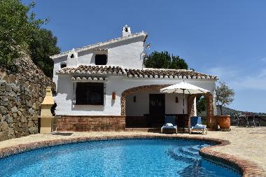 Holiday House in Competa (M�laga) or holiday homes and vacation rentals
